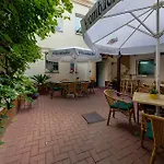 Gasthof Hotel-pension Lender 2*
