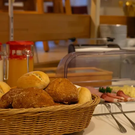 Hotel-pension Lender Penzion 2*