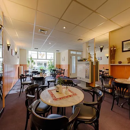 Gæstehus Hotel-pension Lender 2*