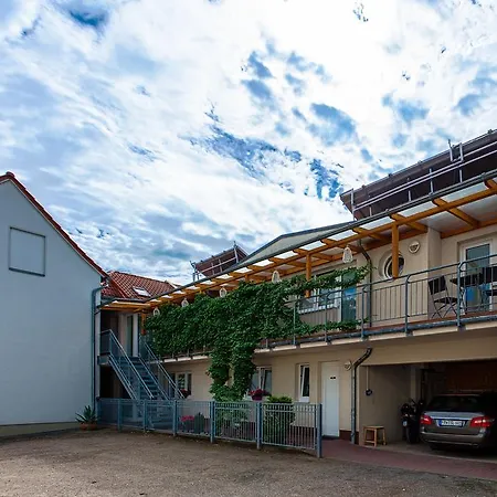 Hotel-pension Lender 2* Bad Freienwalde