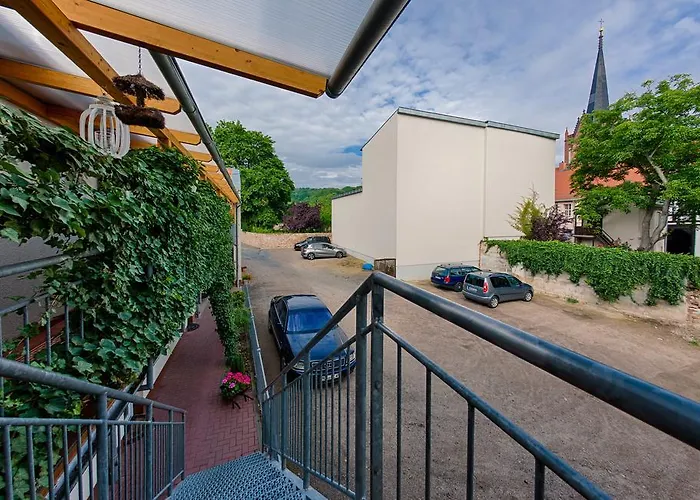 Guest house Hotel-pension Lender 2*